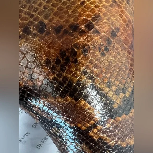 New AZALEA WANG CLOG IN BROWN Snake Print Platform Shoes Size 10 fits like 9.5 - Picture 5 of 7